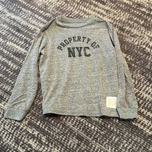 Original Retro band boys graphic long sleeve tee.  Size 5. Super soft.